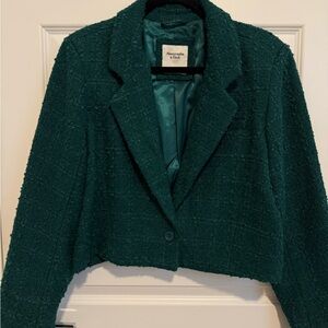 Abercrombie & Fitch Cropped Blazer